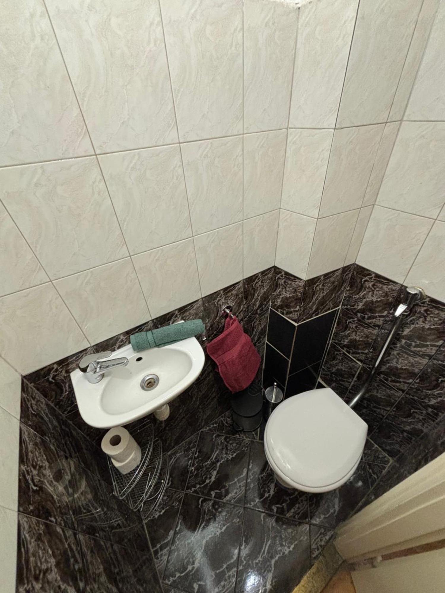 Central Apartment Next To The Elisabeth Bridge Budapest Luaran gambar